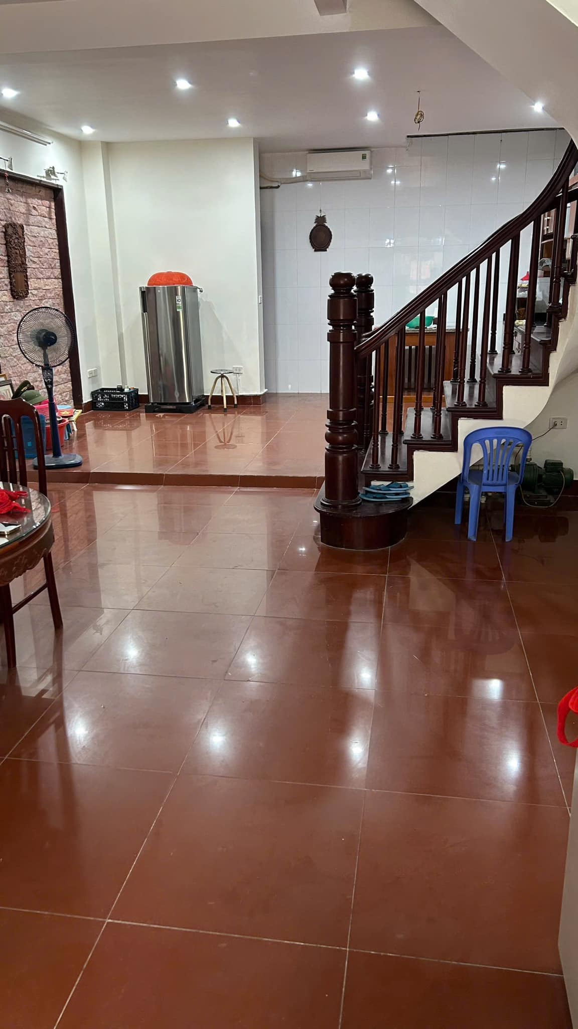 CHO THUÊ LÀM KD SẠCH NHÀ BIỆT THỰ LK ĐƯỜNG OTO KĐT DỊCH VỌNG,  90m2 - 5 TẦNG - 37TR - Ảnh 4